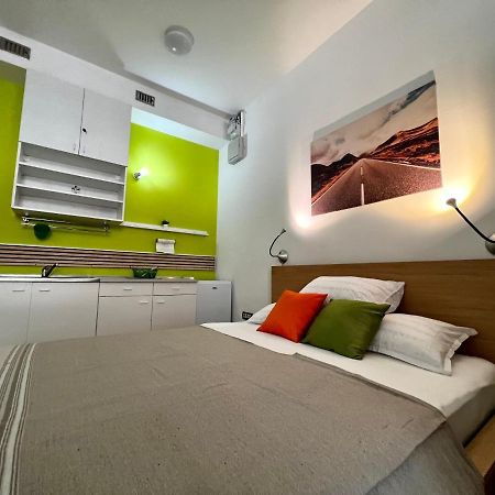 Green Apartman Загреб Экстерьер фото